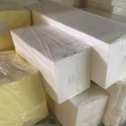 Mua đệm mút về tự làm sofa